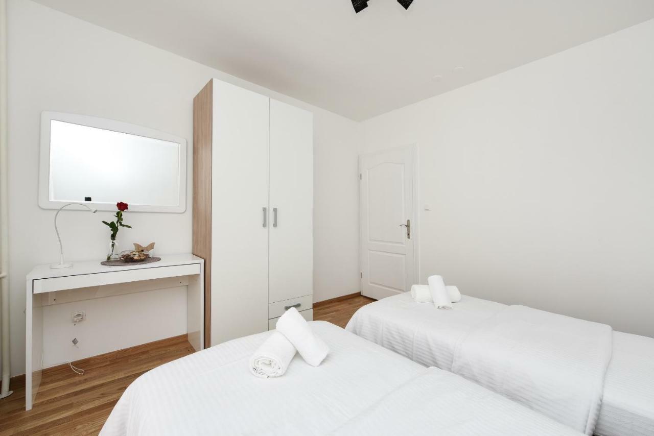 July Apartment Zadar Eksteriør bilde